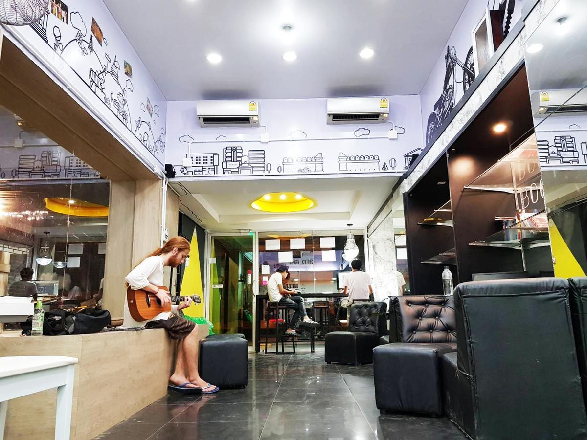 Bed Bike Hostel Chiang Mai Exterior photo