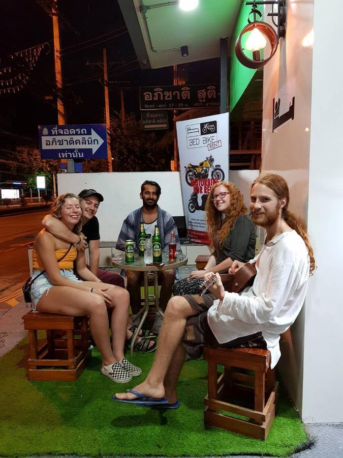 Bed Bike Hostel Chiang Mai Exterior photo