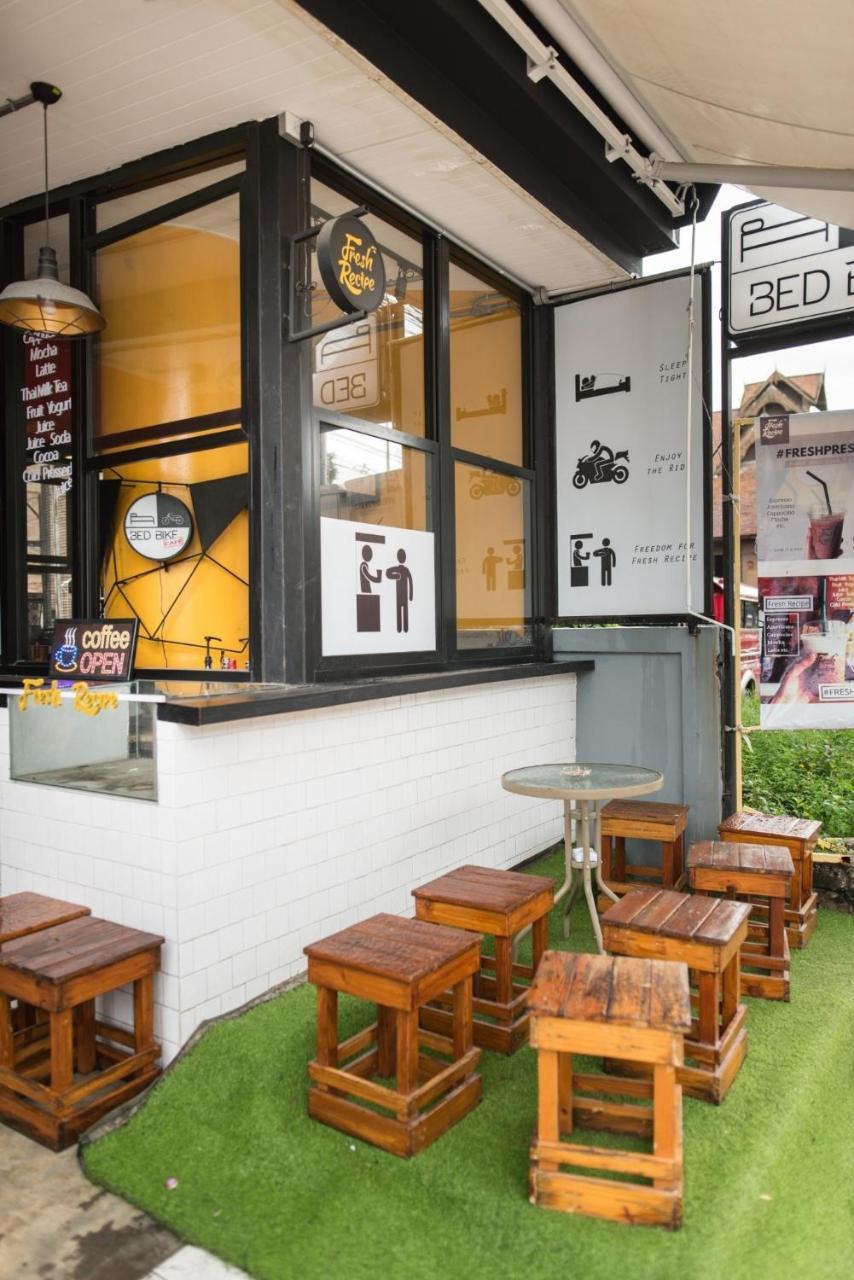 Bed Bike Hostel Chiang Mai Exterior photo