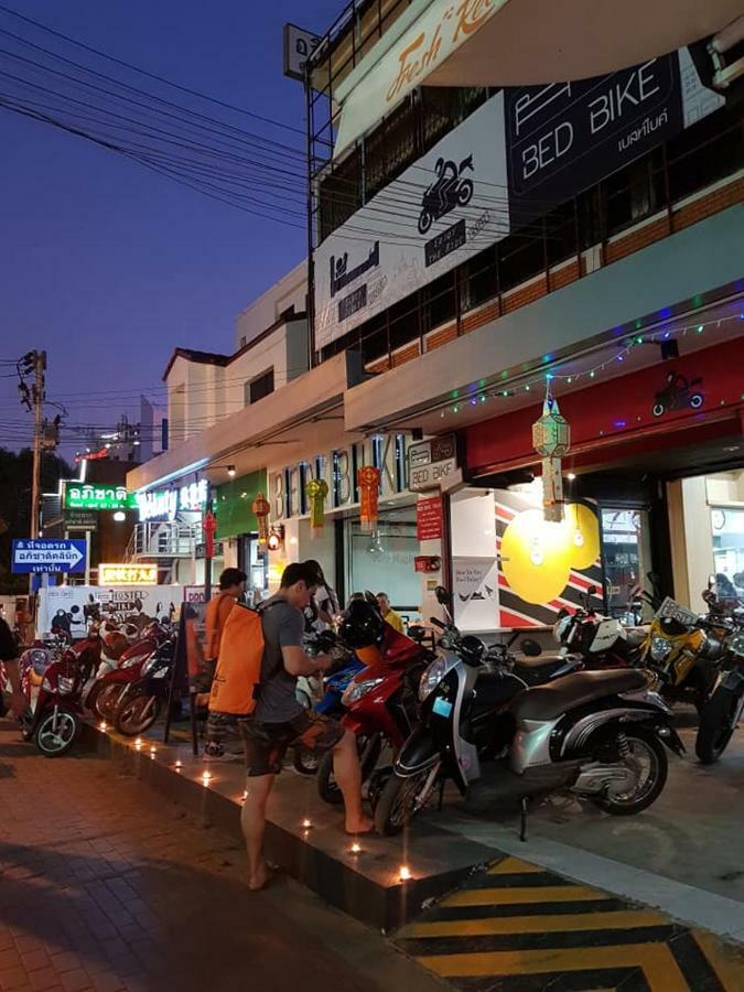 Bed Bike Hostel Chiang Mai Exterior photo